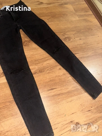 Черни дънки “Bershka”, снимка 4 - Дънки - 53110703