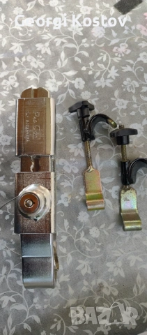 Катинар с две закопчалки за вратите против кражба 