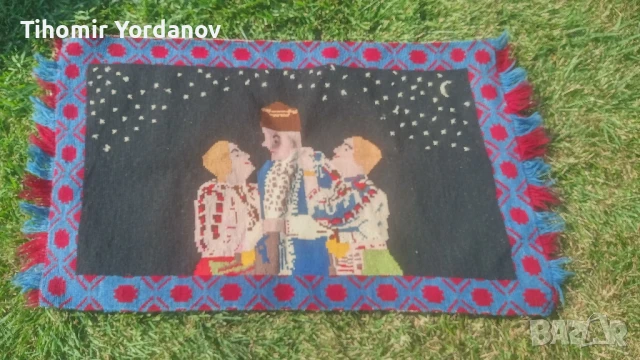 Битов ковьор за стена., снимка 2 - Антикварни и старинни предмети - 51302805
