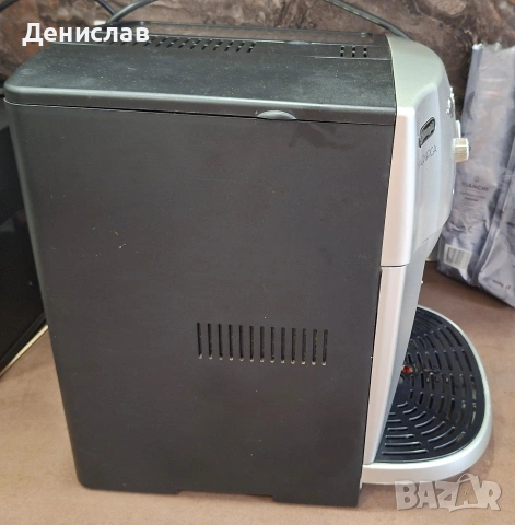Кафеавтомат/Кафемашина Delonghi Magnifica , снимка 5 - Кафемашини - 53996178
