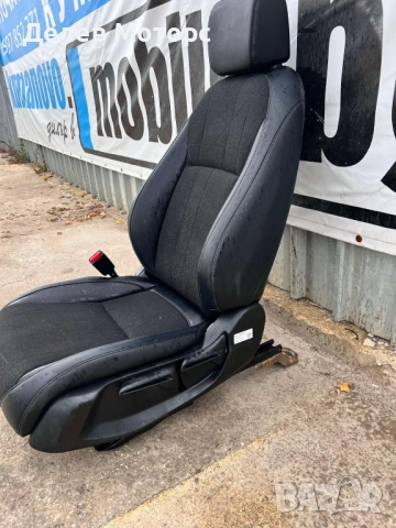 Предна лява седалка от Honda HR-V (RV) 1.5 eHEV I-MMD Hybrid (RV5) двигател LEC3, 131кс., Автоматик,, снимка 2 - Части - 52349909