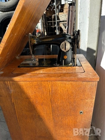 Старовремска шевна машина крачна руска UNION, снимка 4 - Антикварни и старинни предмети - 53393949