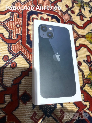 iPhone 13 128GB ИДЕАЛНО Състояние. Статус: В сервиз за батерия.