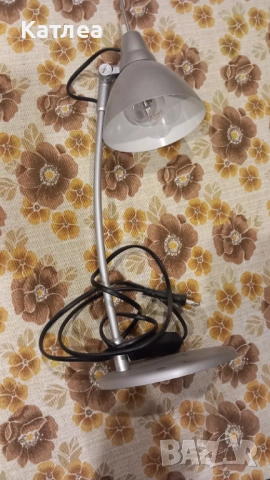 Нощна лампа , снимка 2 - Настолни лампи - 53621124