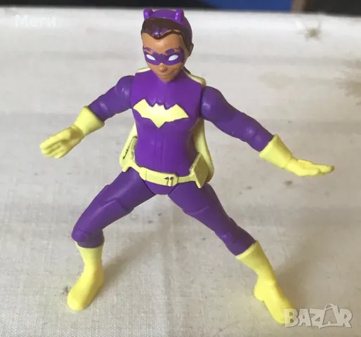 Колекционерска Фигурка Burger King Warner Bros DC Comics Batgirl – Hard to Find, снимка 1 - Колекции - 47257151