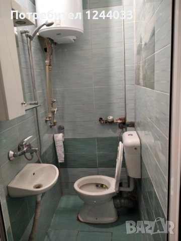 Две стаи + кухненски бокс със статут на апартамент, снимка 12 - Апартаменти - 54245086