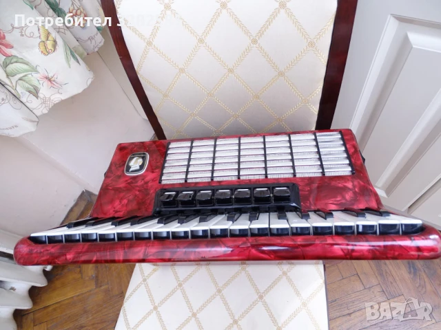 Акордеон Велтмайстер Стела 80 баса, снимка 12 - Акордеони - 50877202