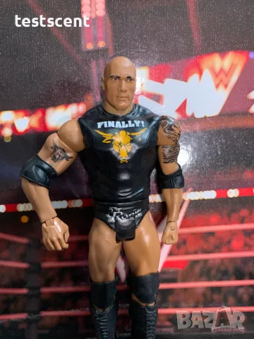 Екшън фигура WWE The Rock Скалата Basic mattel Finally People's Champ figure играчка, снимка 11 - Други - 49511737