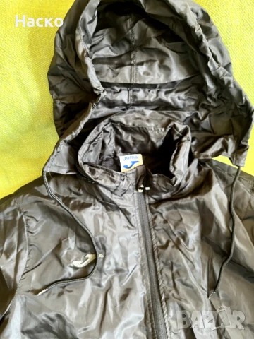 Нови спортни ветровки, тениски, термо, фитнес ръкавици,чанта за кръст Helly hansen,Under Armour, снимка 13 - Спортна екипировка - 50599212