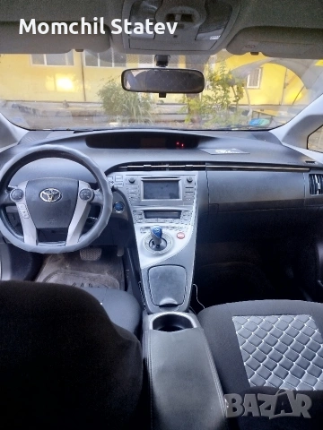 Toyota Prius, снимка 10 - Автомобили и джипове - 53044306