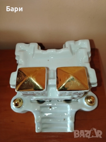 Рядка порцеланова мастилница Баба Вида/Видин с позлата, снимка 3 - Колекции - 52138537