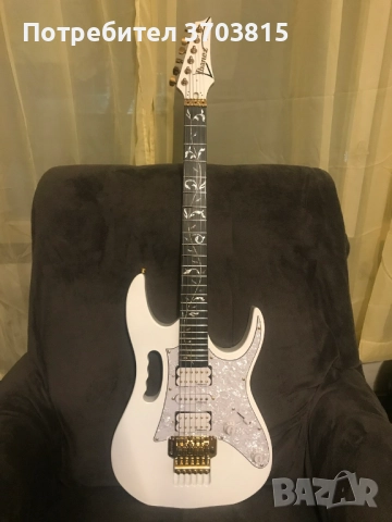 Ibanez JEM7V WH реплика, снимка 1