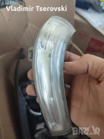 Ляв мигач в огледалото Фолксваген  след 2004