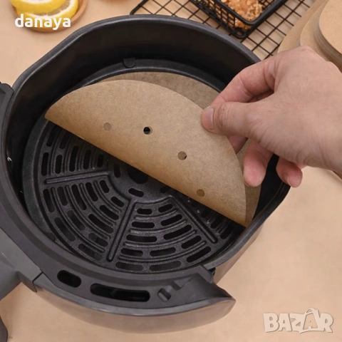 6552 Кръгли хартиени подложки за еър фрайър с дупки, 50 броя, снимка 2 - Аксесоари за кухня - 54079375