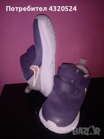 Детски маратонки  Nike 25 за момиче, снимка 2 - Детски маратонки - 53842732