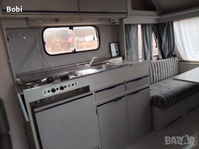 Beyerland Vitesse 350 DD С документи !, снимка 9 - Каравани и кемпери - 49930790