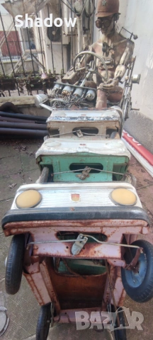 Москвич с педали , снимка 2 - Антикварни и старинни предмети - 53819560
