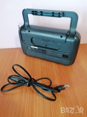 Universum 3 band tr-1025, снимка 2 - Радиокасетофони, транзистори - 52962868