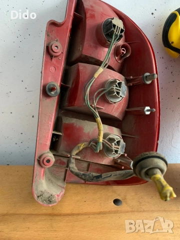 Огледала и стопове за Мицубиши Спейс Стар , снимка 11 - Части - 52936442