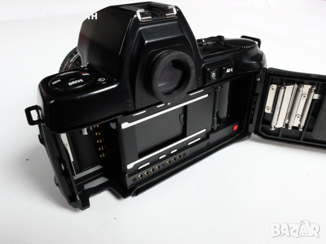 AF NIKON 801 S"" връх на тази серия AF никони, снимка 3 - Фотоапарати - 53087243