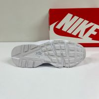 Nike Air Huarache White, снимка 5 - Маратонки - 45539175