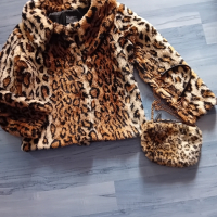 Тигрово, дамско палто и чанта, снимка 1 - Якета - 45045945