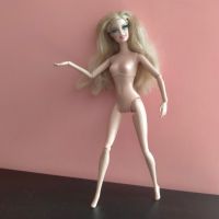 Колекционерска кукла Barbie Барби Mattel 002 4HF2, снимка 4 - Колекции - 45159377