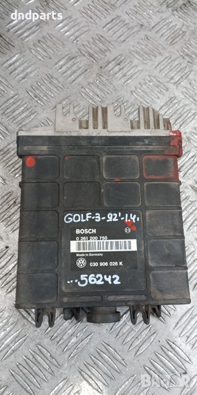 Компютър VW Golf 3 1.4i 1992г. 030906026K 0261200750 , снимка 1