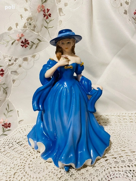 порцеланова статуетка, снимка 1