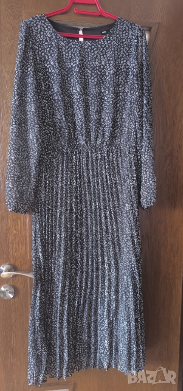 Рокля, обличана 1 път, снимка 1