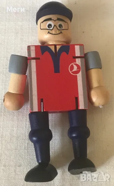 Колекционерска Фигурка Turkish Airlines Wooden Toy Figure – Air Traffic Controller, снимка 1