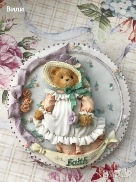 Cherished teddies орнамент за стена 9см диаметър, снимка 1