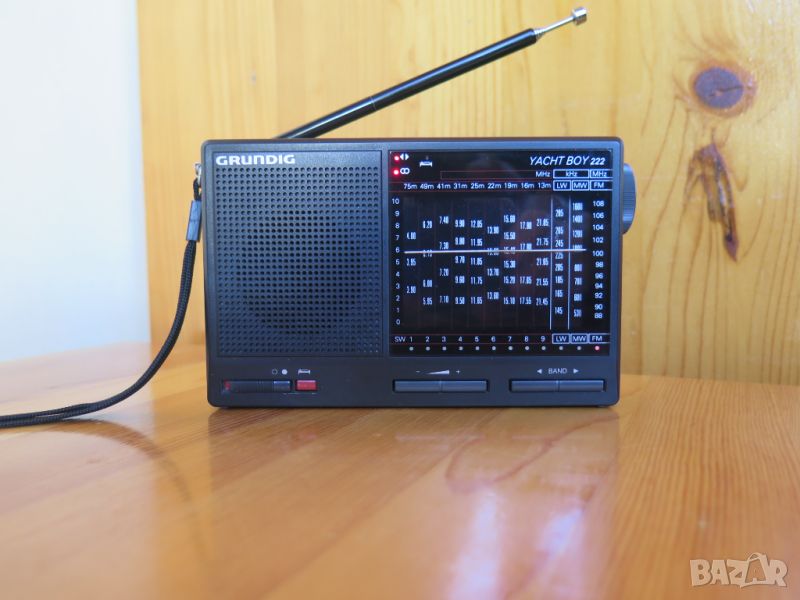 Grundig yacht boy 222,12 BAND RADIO- 1992г., снимка 1