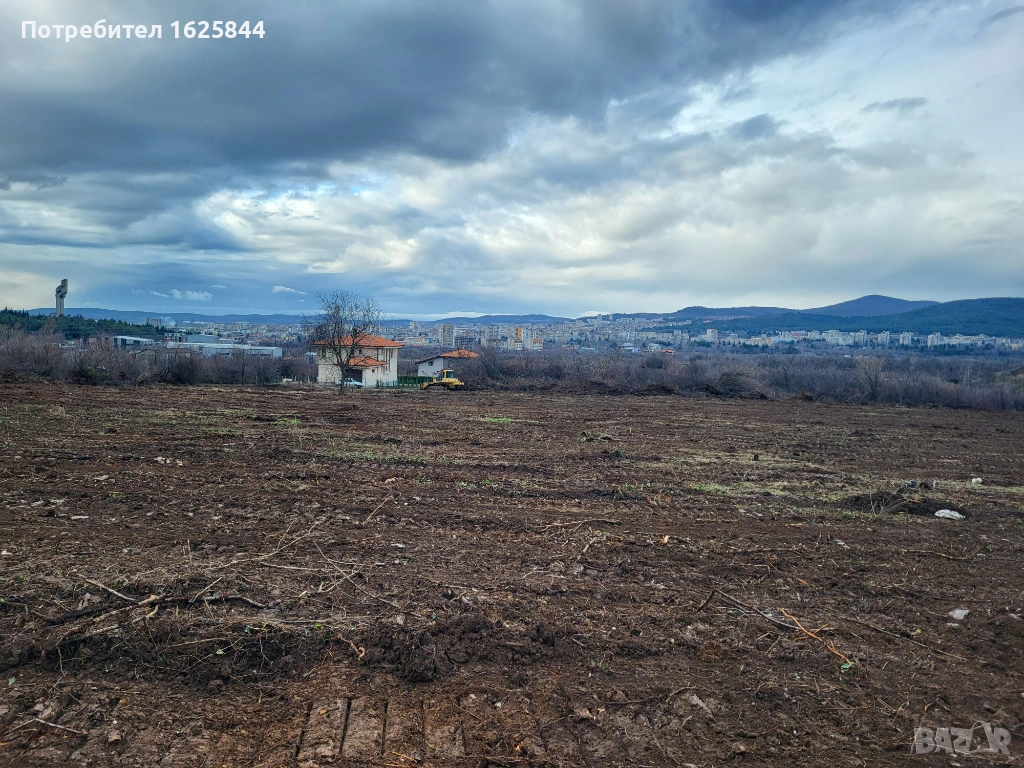 Продавам парцел за застрояване 10,5 дка гр. Стара Загора, м-ст Средна Ливада, снимка 1