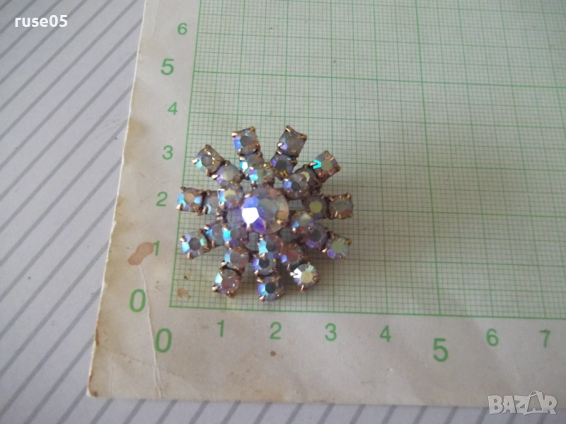 Брошка с камъни, снимка 1