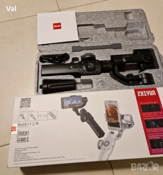 Стабилизатор за смартфони-Гимбал- Zhiyun-Tech SMOOTH 4, снимка 1