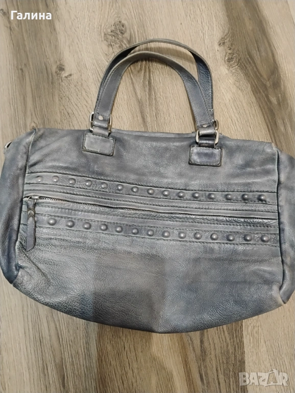 Сребриста чанта от естествена кожа, снимка 1