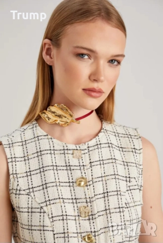 Елегантен комплект, жилетка с къс панталон , нежно ка.е 