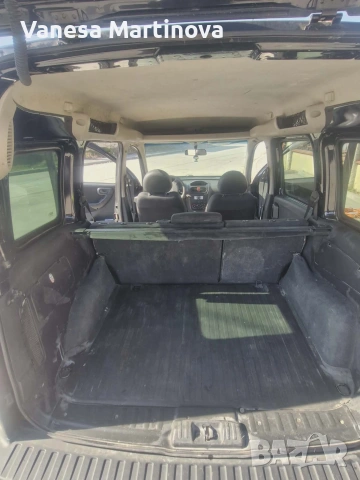 продавам Опел комбо година 2008, снимка 5 - Автомобили и джипове - 53847620