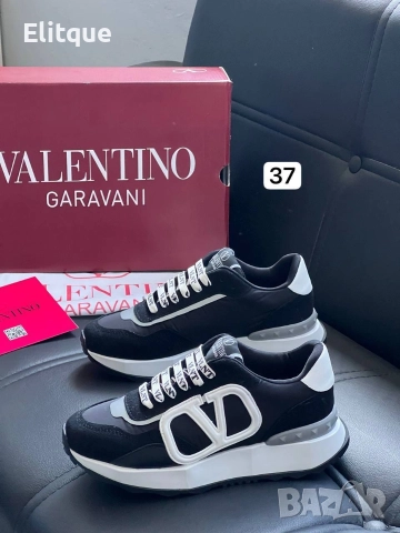 дамски маратонки new balance miu miu hugo boss qdidas valentino garavani Guess , снимка 16 - Маратонки - 52753692