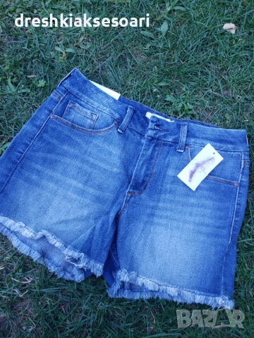 Къси еластични дънки Джесика Симпсън, снимка 3 - Дънки - 51497646