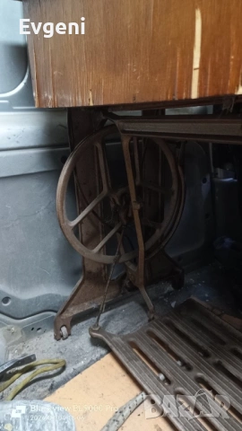 Шевна машина, снимка 4 - Други машини и части - 53713031