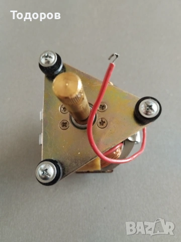 Мотор от сокоизтисквачка 