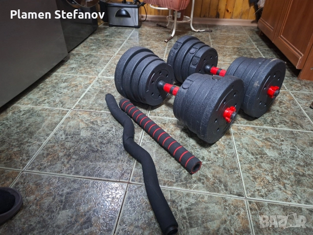 лежанка с дъмбели 30 кг и два лоста 