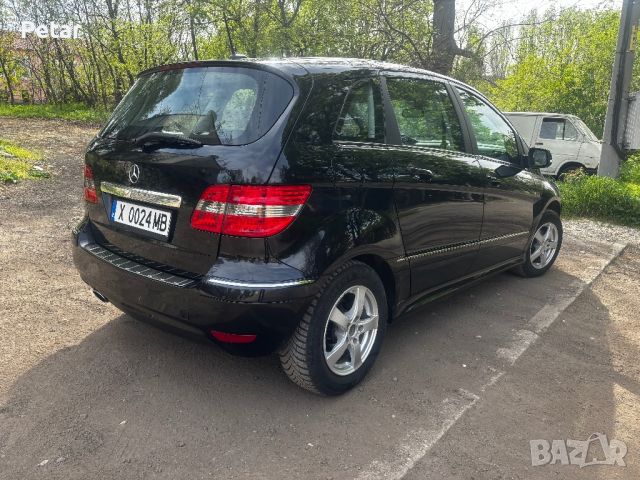 Mercedes B180, снимка 4 - Автомобили и джипове - 45635553