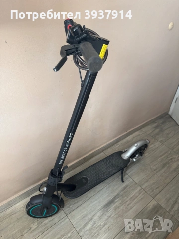 Електрическа тротинетка Xiaomi pro 2 Mercedes AMG F1 team edition, снимка 4 - Друга електроника - 53811330