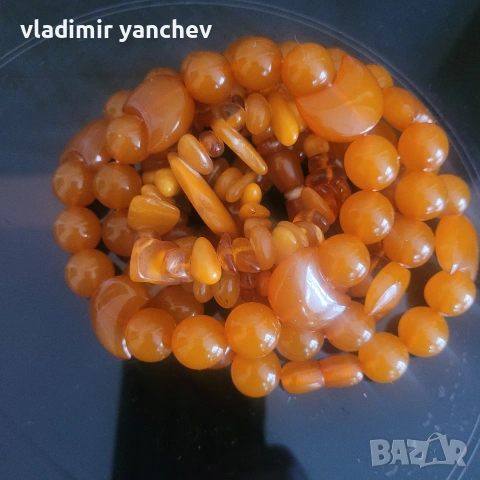 колие от кехлибар, снимка 5 - Колиета, медальони, синджири - 54299909