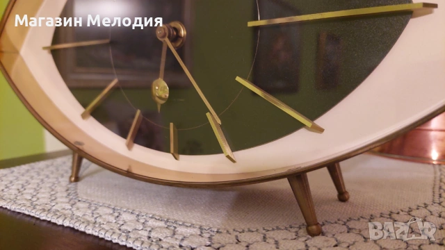 Настолен часовник Kienzle International – модел Atlanta Electric, снимка 18 - Антикварни и старинни предмети - 53602813