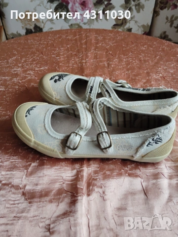 Дамски балеринки на марката TBS 40 номер, снимка 2 - Кецове - 53377783