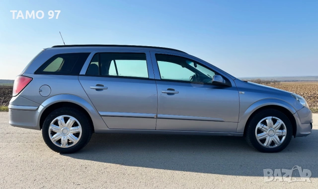 Opel Astra 1.7 CDTi 100hp, снимка 5 - Автомобили и джипове - 53818315